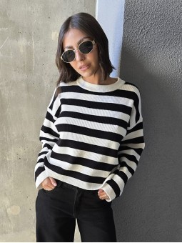 Sweater Lola Rayado Negro