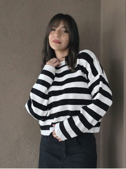 Sweater Iowa Rayado Negro