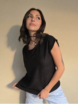 Remera Alondra Negro